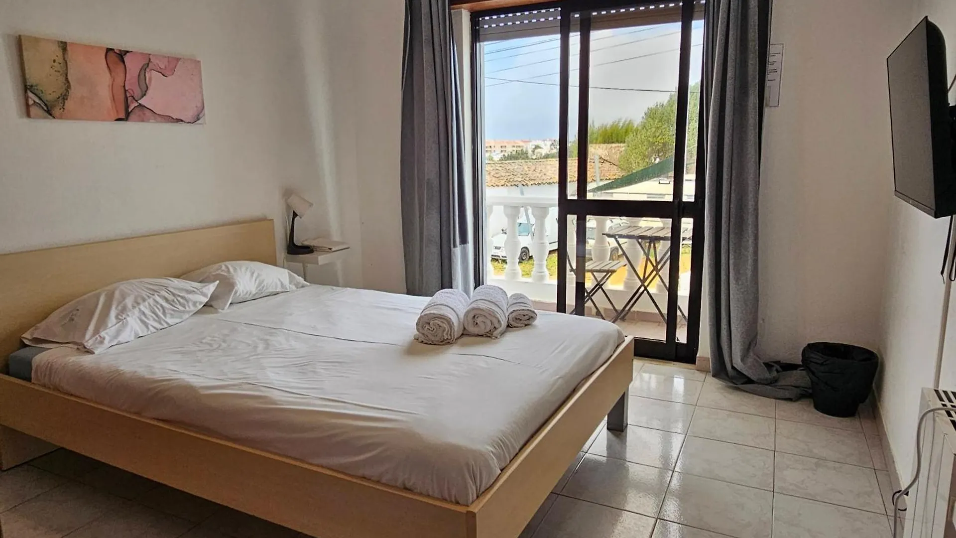 Blife Marya Private Rooms - Airport Stay Faro