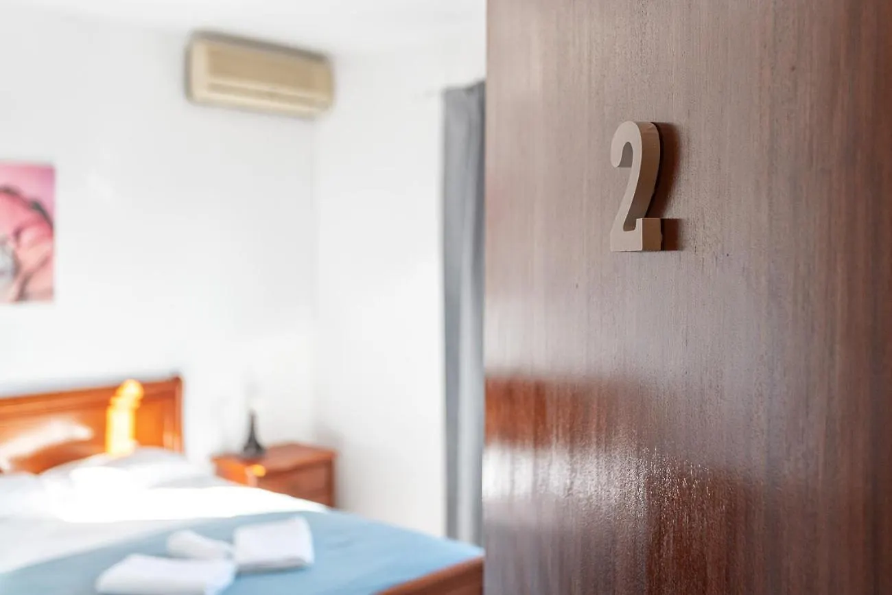 Blife Marya Private Rooms - Airport Stay Faro