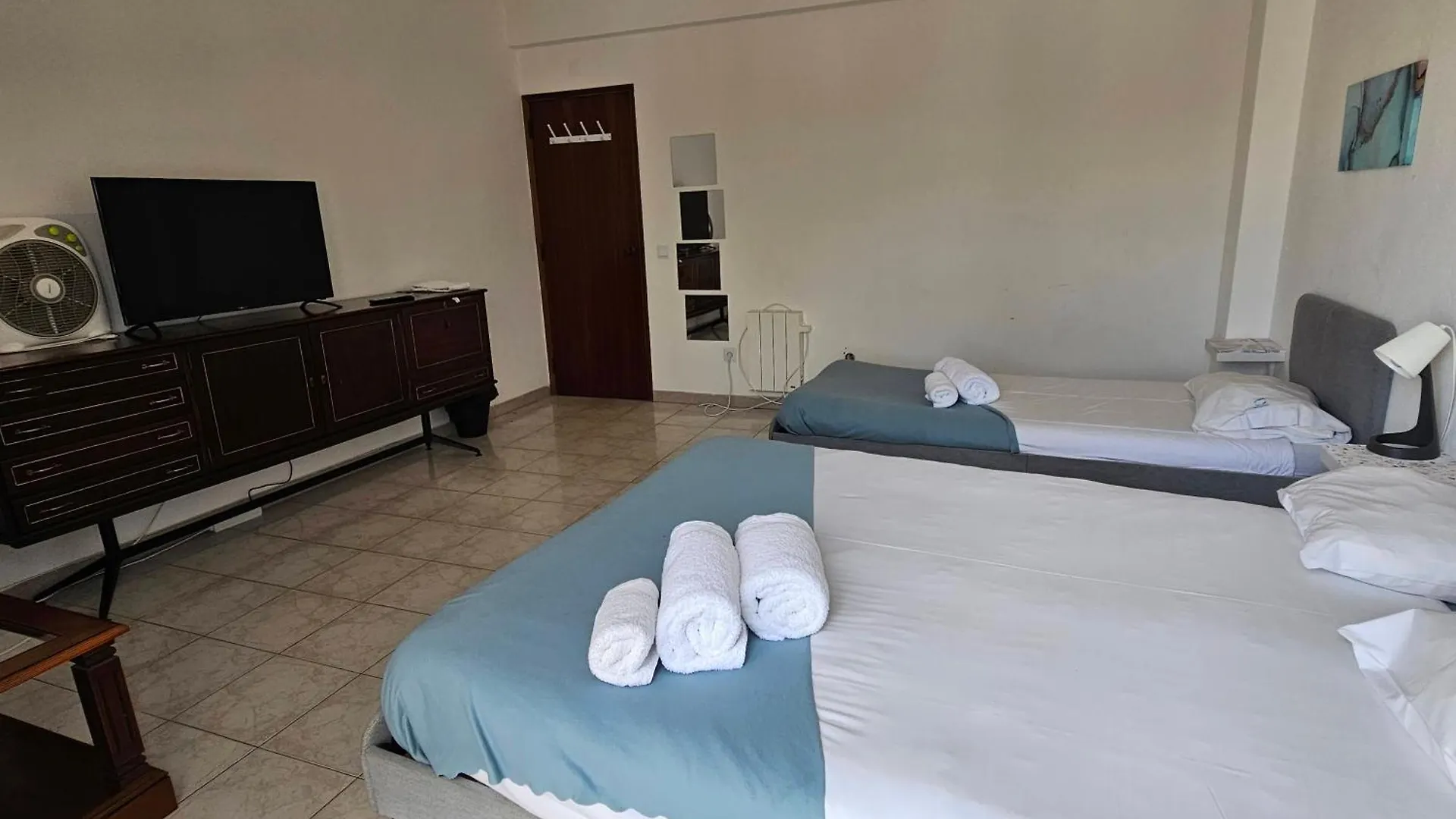 Blife Marya Private Rooms - Airport Stay Faro