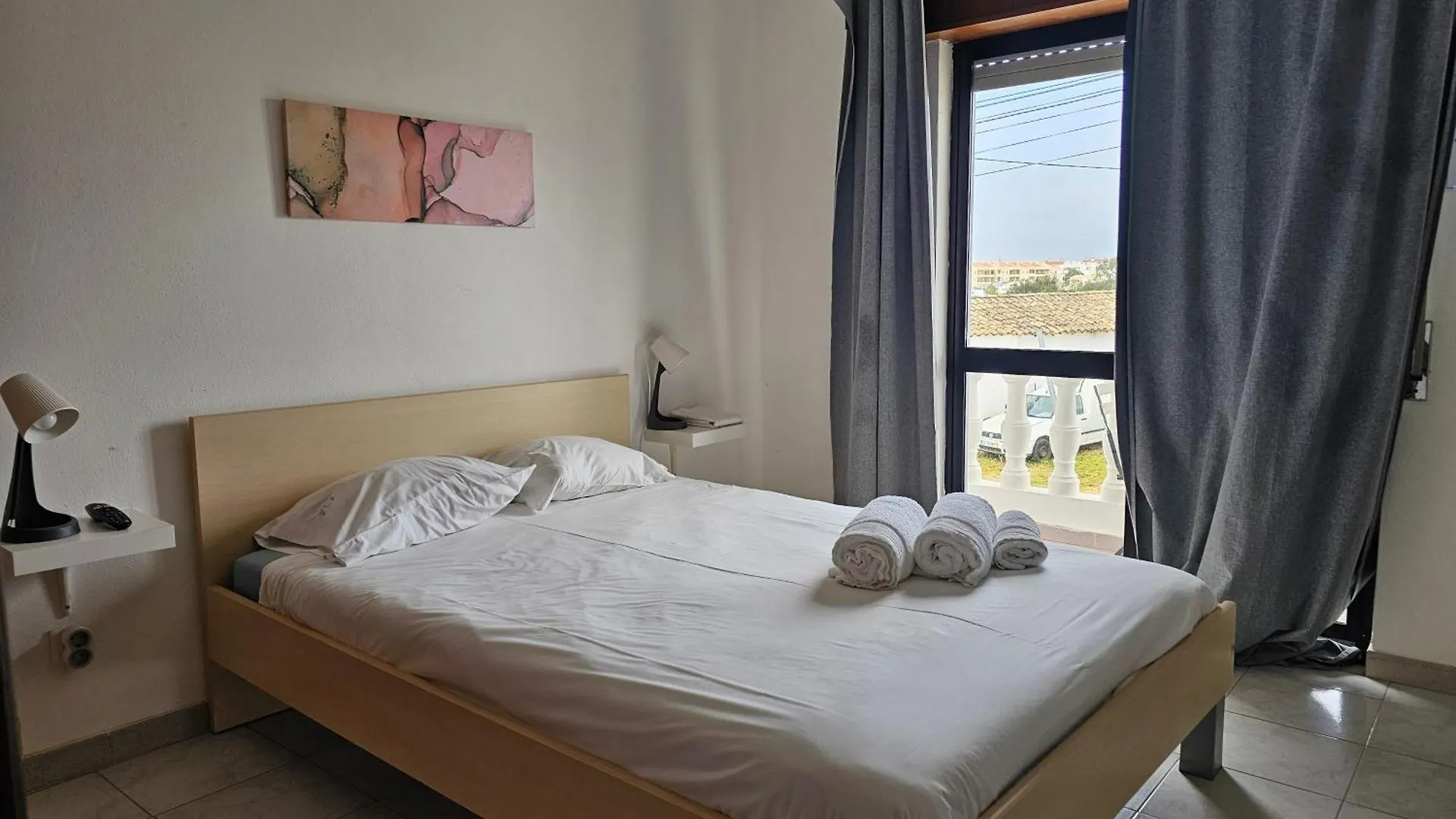 Blife Marya Private Rooms - Airport Stay Faro 0*,